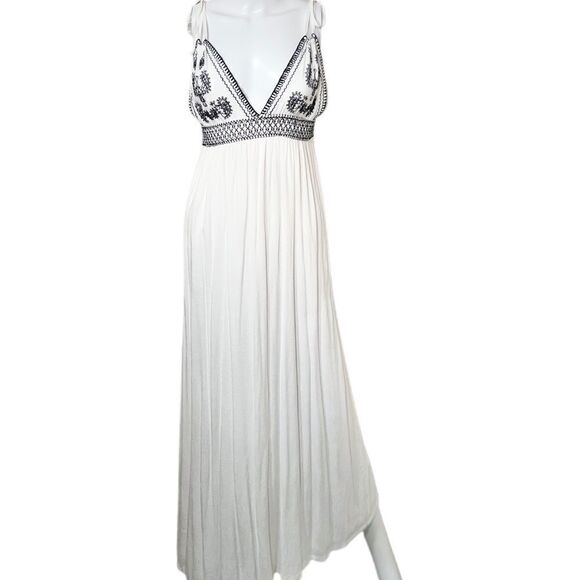 Lulus Embroidered  Maxi (Short/Petite) NWOT - Picture 1 of 10